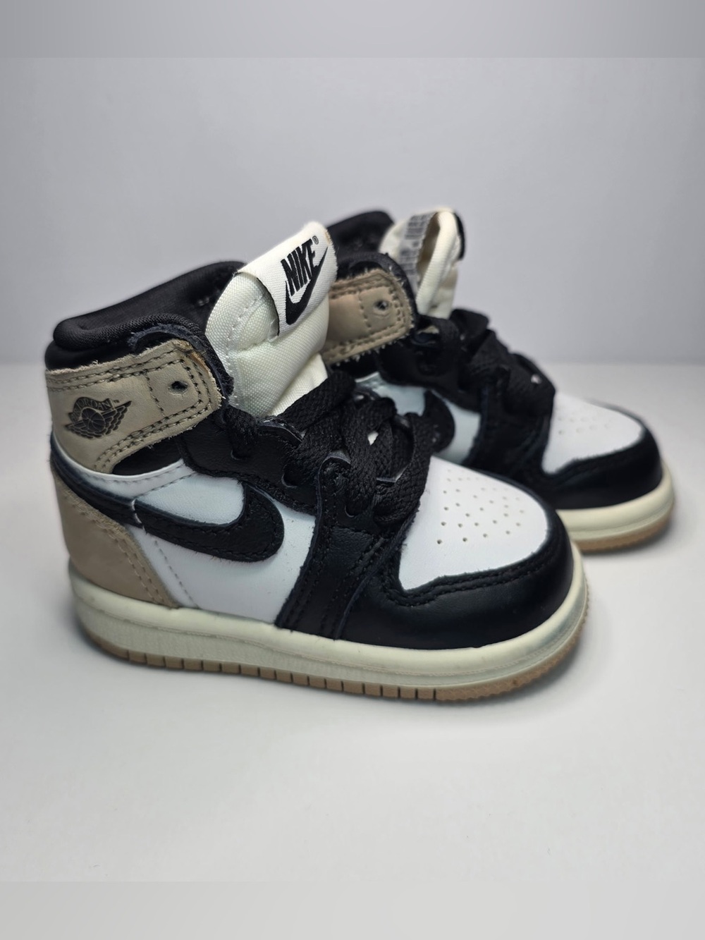 Jordan Air Jordan 1 High Top Toddler Sneaker Leather Lace Up Black White 3C